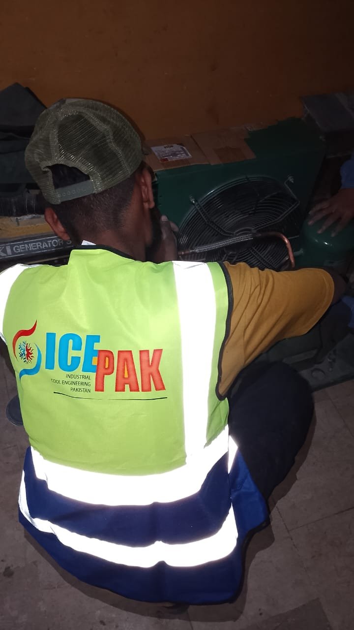 Ice Pak engineers on site